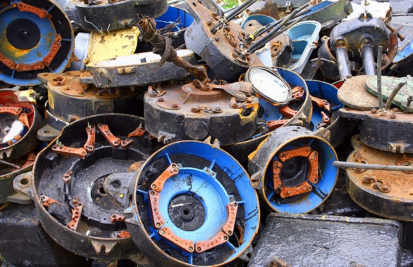 废旧金属回收锡的原理