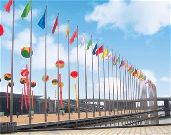 河南不銹鋼旗桿案例：長沙貿易中心