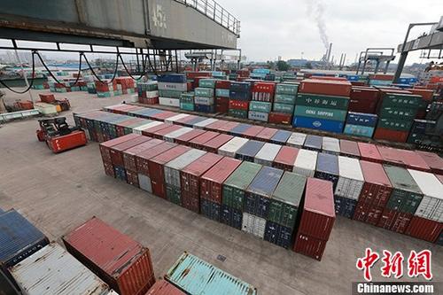 资料图:集装箱码头。 <a target='_blank' href='http://www.chinanews.com/'>中新社</a>记者 曾开宏 摄 资料图:集装箱码头。 <a target='_blank' href='http://www.chinanews.com/'>中新社</a>记者 曾开宏 摄