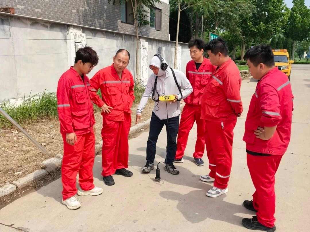 管暢科技，管線定位，非金屬管線定位儀