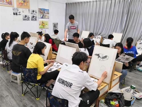 郑州高考美术培训