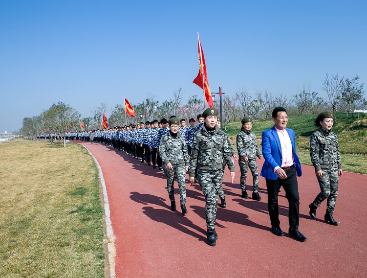 鶴壁華都美容美發(fā)培訓