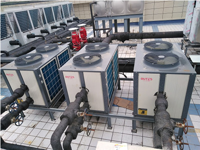 商洛职业技术学院空气源热泵热水工程