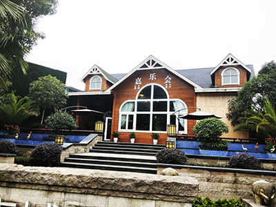 想要建造好的成都木屋？先学会选择好的木材
