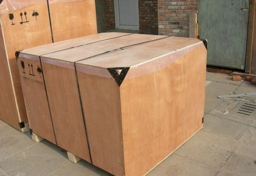 木箱在使用包装的时候要怎么样去防震呢