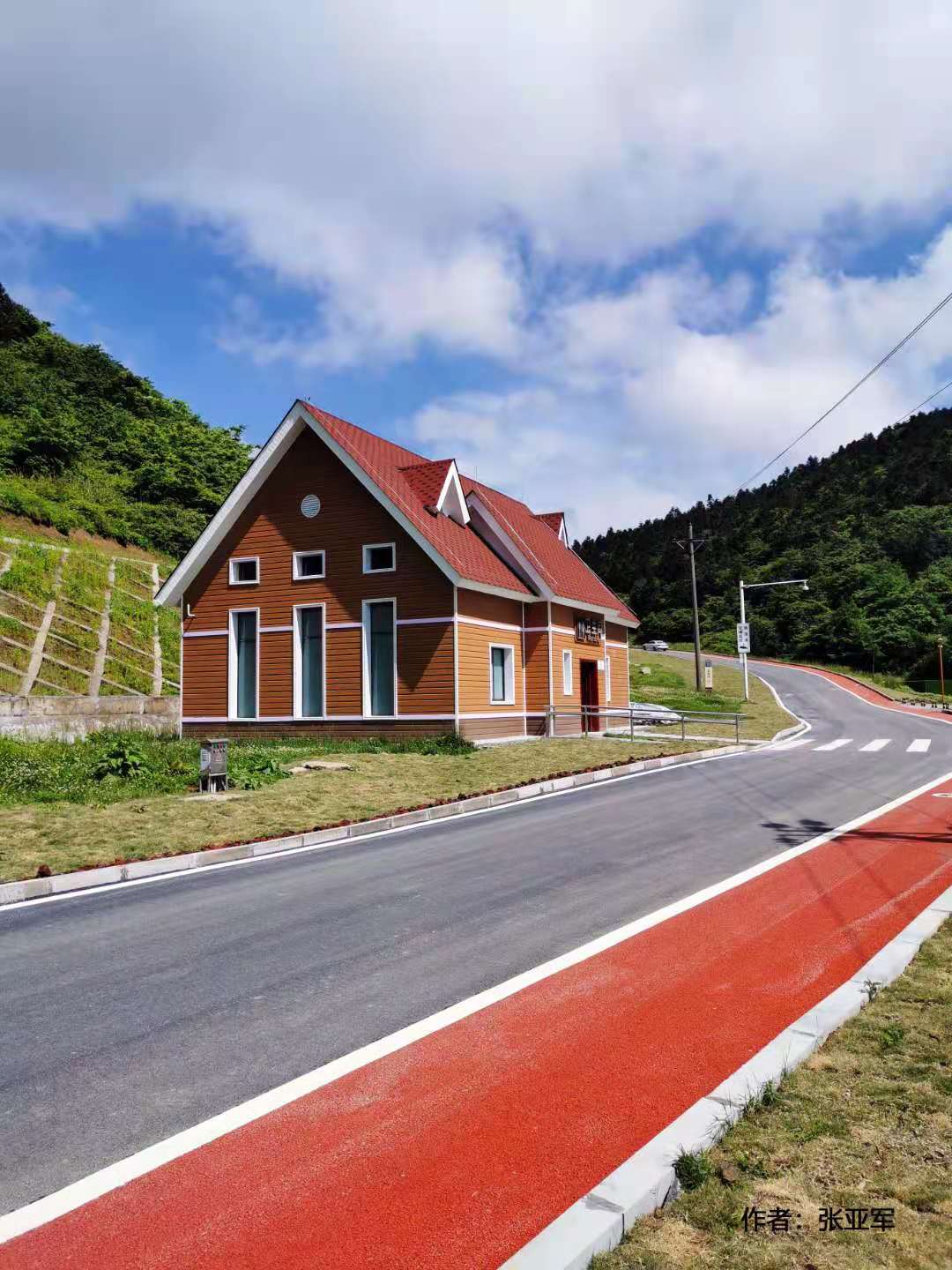 重慶豐都旅游景區(qū)新型房屋竣工案例