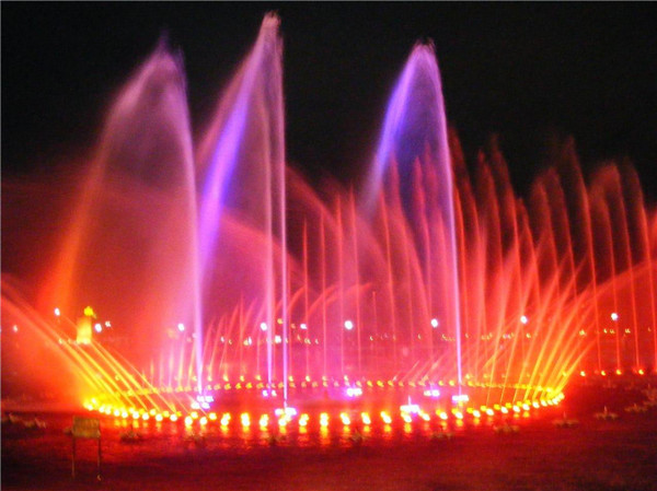 张果老广场音乐喷泉