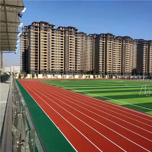 河南塑胶跑道厂家与南阳镇平实验中学的施工案例