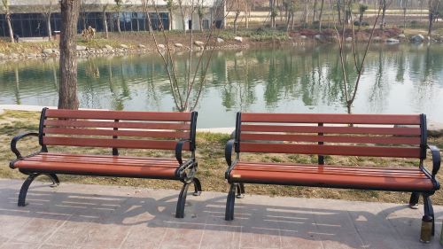 陕西森泰木塑园林建设有限公司生产的压铸铝合金公园椅子