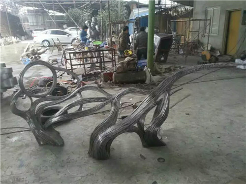 西藏不锈钢雕塑厂家