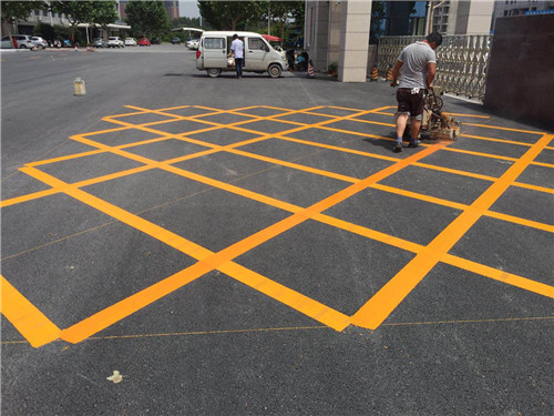 河南道路划线