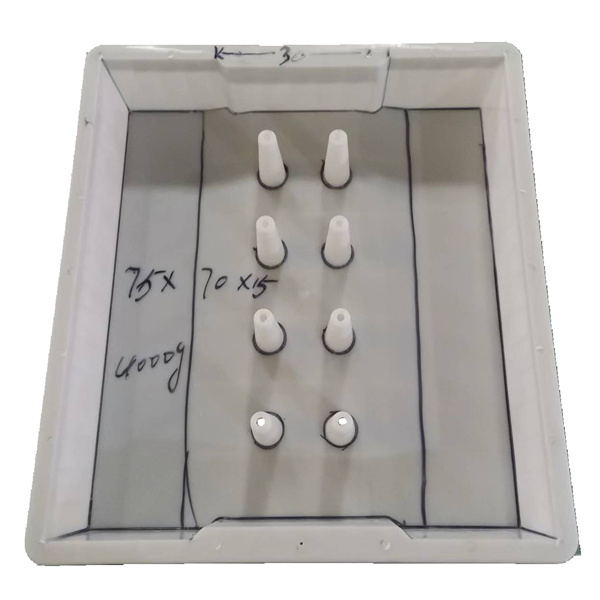 75x70x15八孔下水蓋板
