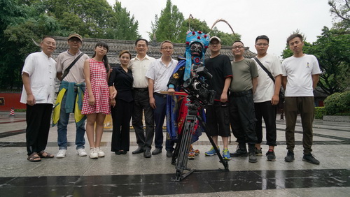 成都市委政法委微电影《变脸》在第五届平安中国“三微”比赛中获奖！