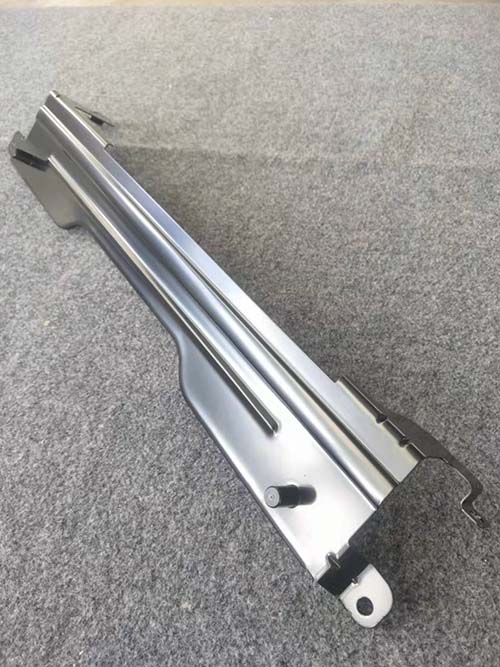 散熱器支架