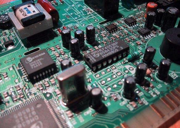 曲禾电子分享旧PCB电路板清洗技术