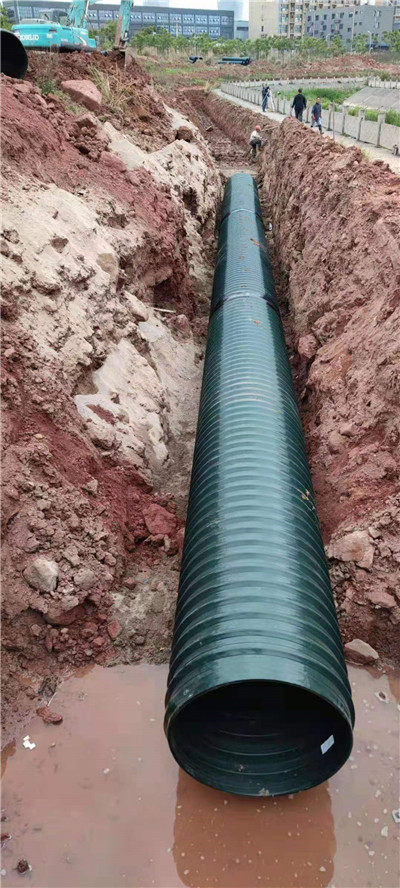 金堂淮州新城道路污水管網施工現場---MPVE高強度鋼塑復合管