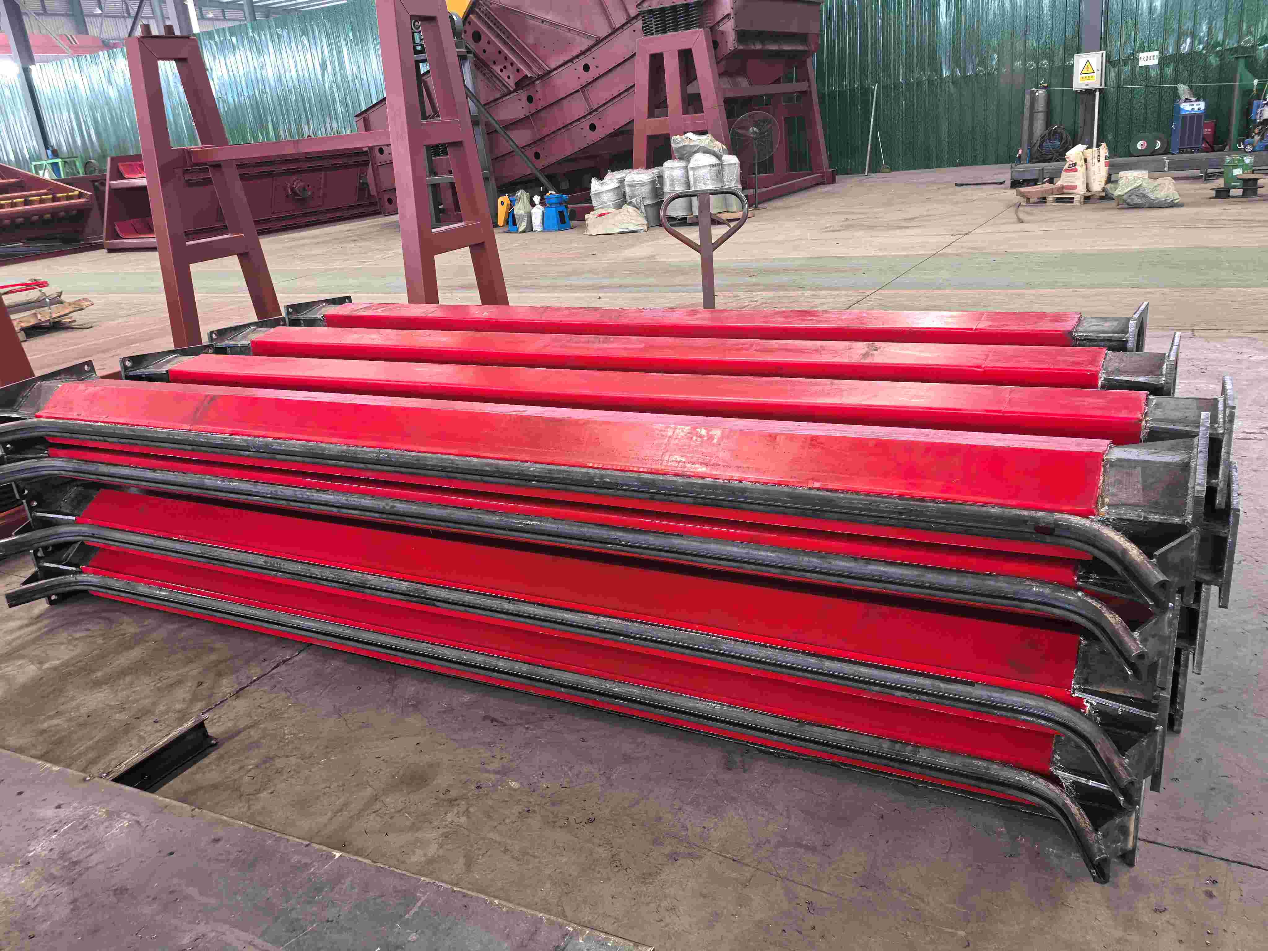 TYXC 定制驰张筛 底梁包胶工艺精准交付