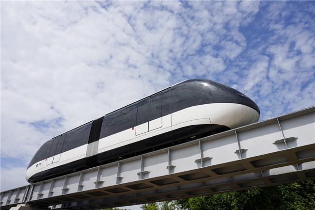 6月3日，重庆市首条“云巴”示范线项目在重庆璧山区正式亮相。