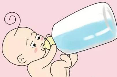 宝宝喝奶