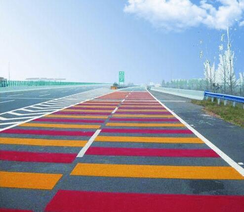 环保彩色防滑路面成为路面材料的主角