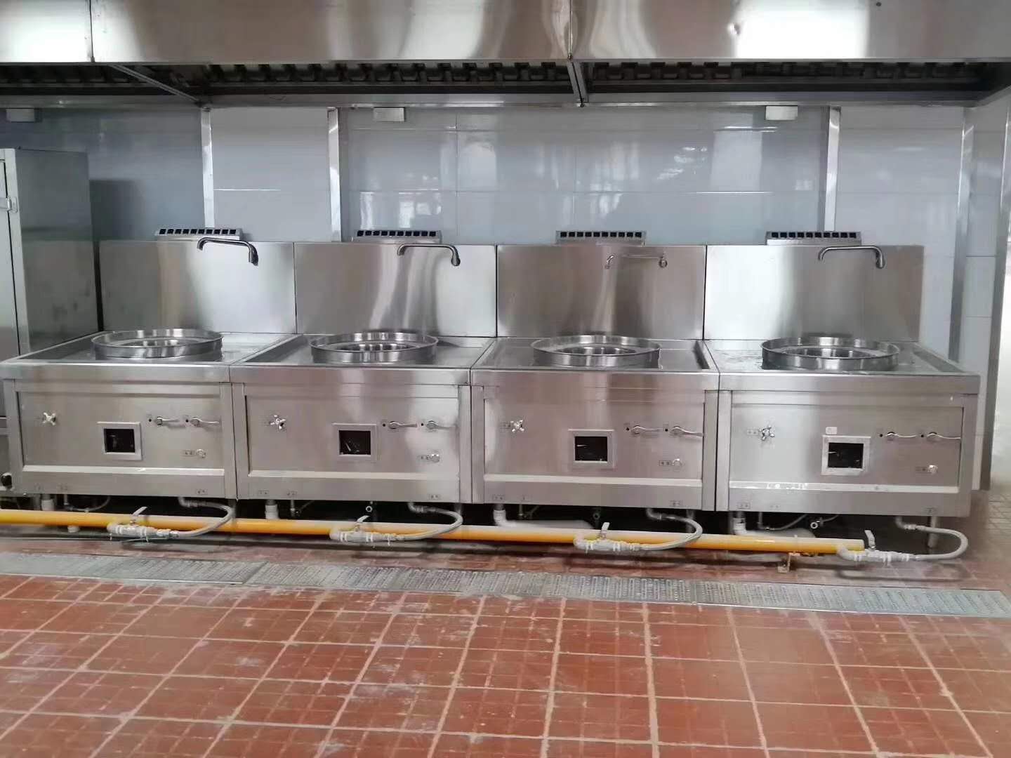 成都厨房设备厂家告诉您商用厨房设备设计原则