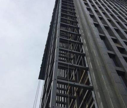 阿宝钢结构工程带你了解陕西钢结构电梯井道的安装尺寸如何制定