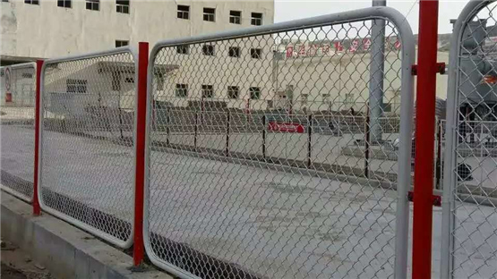 榆林府谷安装护栏网的效果图！
