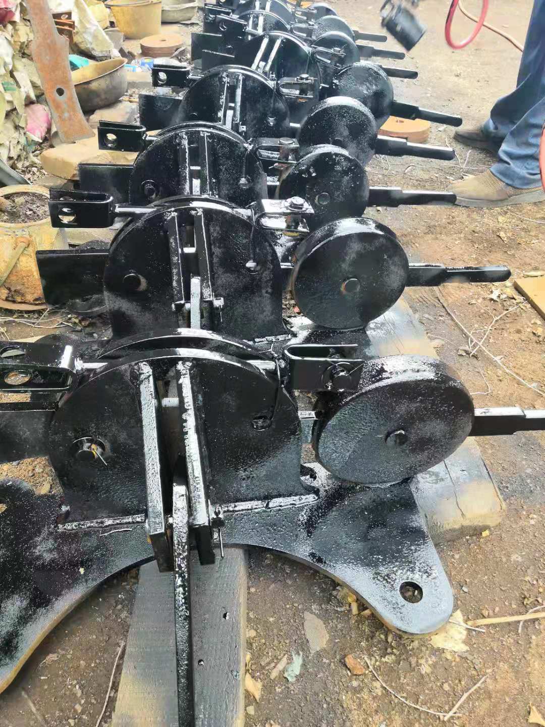 矿用手动搬道器