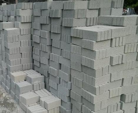 透水砖生产厂家告诉您彩砂透水路面砖为什么好？