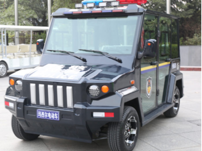電動巡邏車因其獨特的性能特點，適用于小區，公園等地的安全巡邏，保障居民的人身安全！