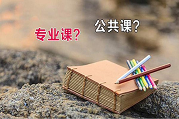 公開課上得好的老師教學(xué)質(zhì)量真的差嗎?