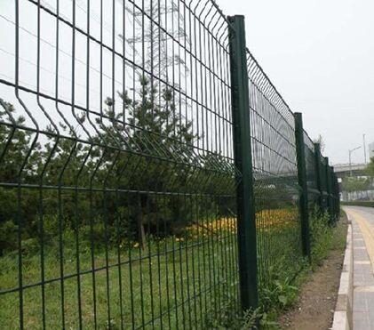 成都公路護(hù)欄網(wǎng)