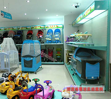 母婴店货架案例-双流母婴坊