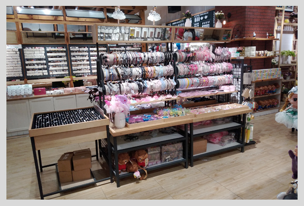 成都饰品文具店货架