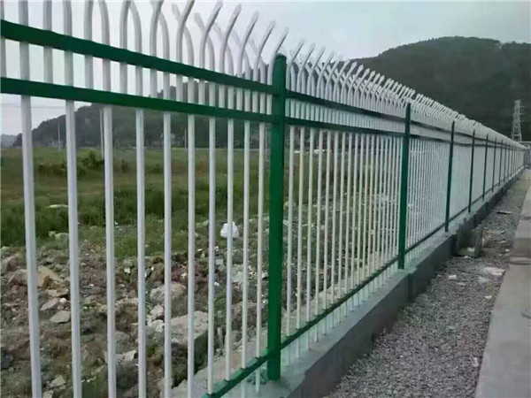 郑州锌钢护栏厂家