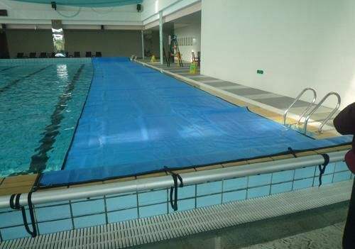 西安泳池水处理厂家告诉您泳池保温膜的作用