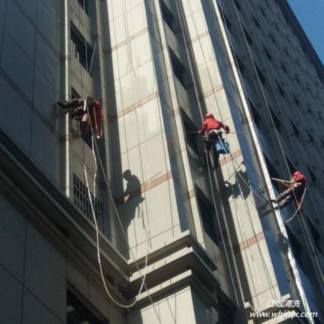 高空外墙清洗的施工条件是什么