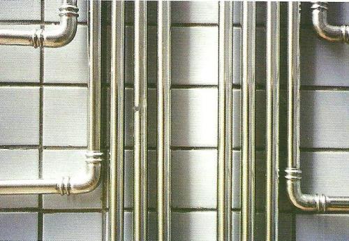 采用不锈钢管材改造供水单元内部管道，提升用户终端水质！
