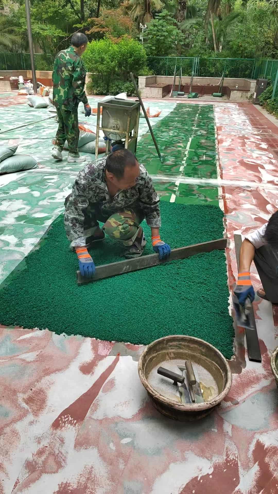 四川混合型塑胶跑道材料厂家 四川混合型塑胶跑道材料厂家