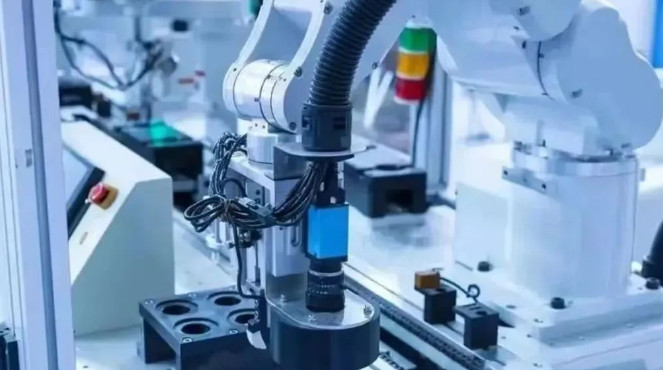 四川工業機器人廠家告訴你工業機器人的特征