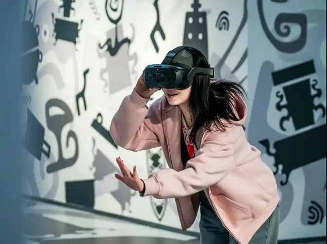 VR穿越、裸眼3D、沉浸互动，在数字影像里体验城市
