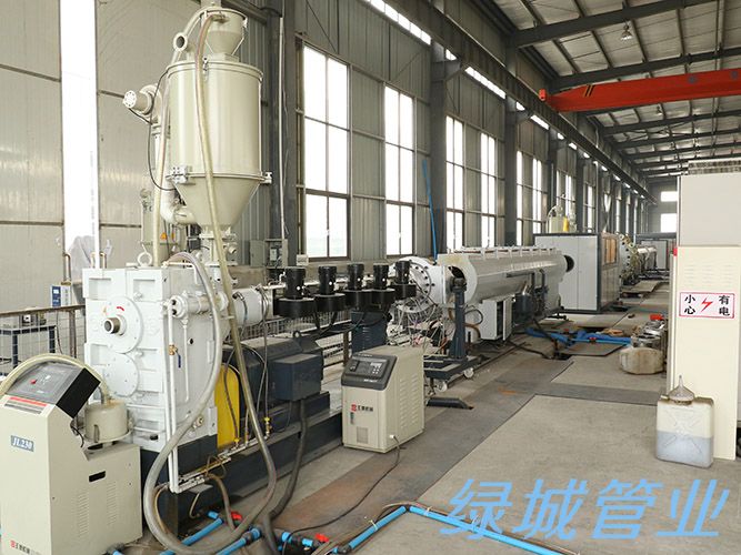 四川电熔管件销售公司生产设备展示