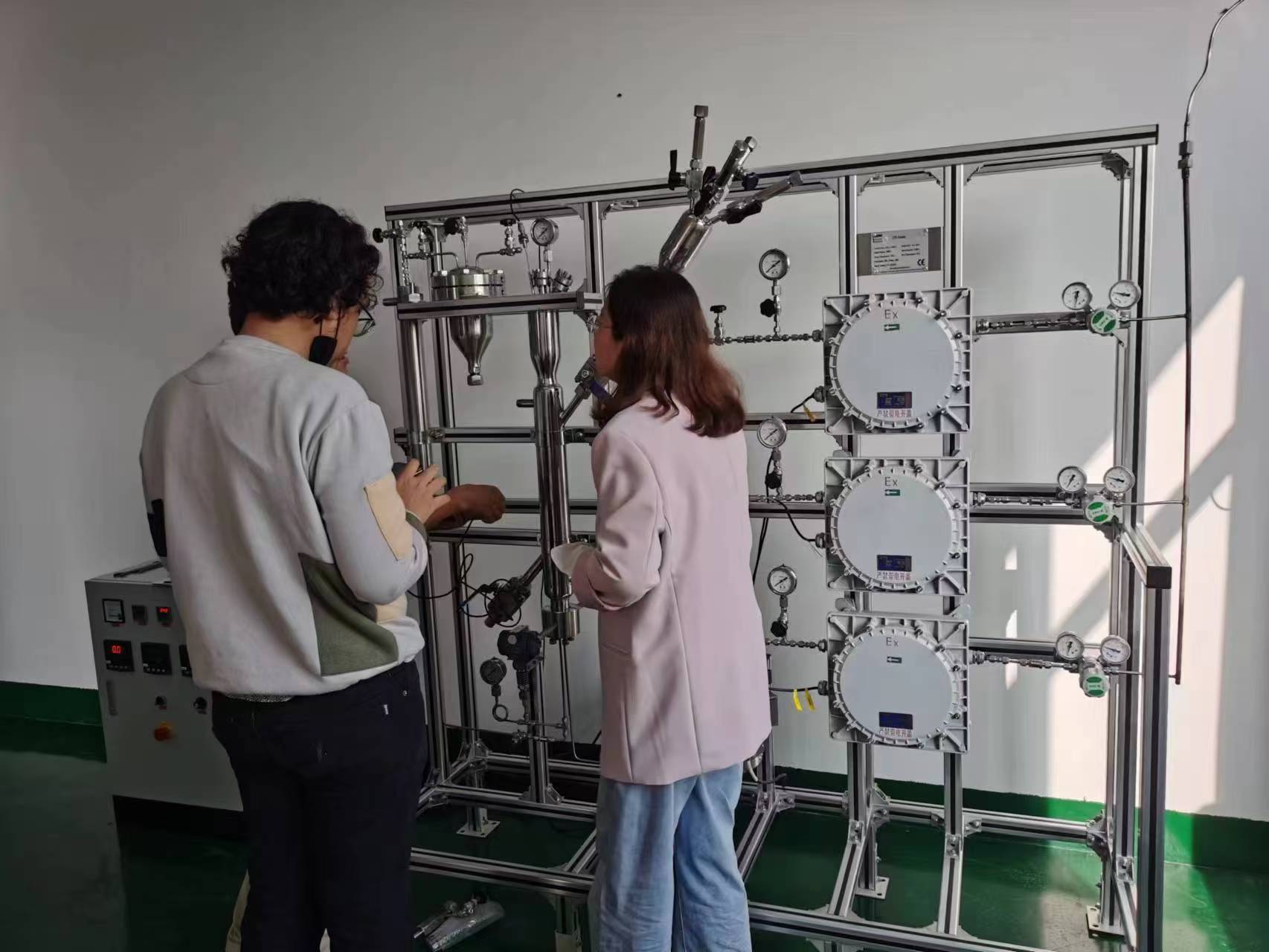 隔爆型气体质量流量控制器在特殊气体研究中得应用