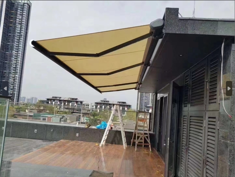 西安古城街头遮阳棚安装提升居民生活品质