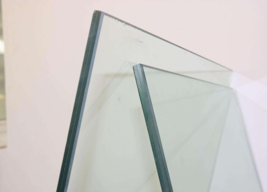 钢化玻璃外观质量问题及原因分析