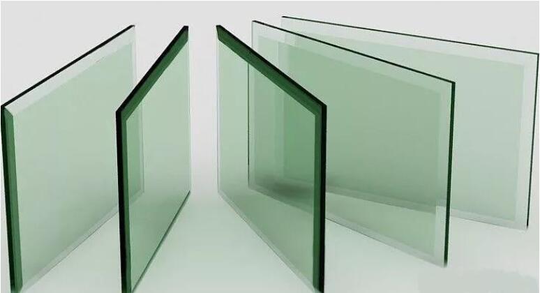 鑫明鸿玻璃向你讲解钢化玻璃和半钢化玻璃的特点都有哪些？