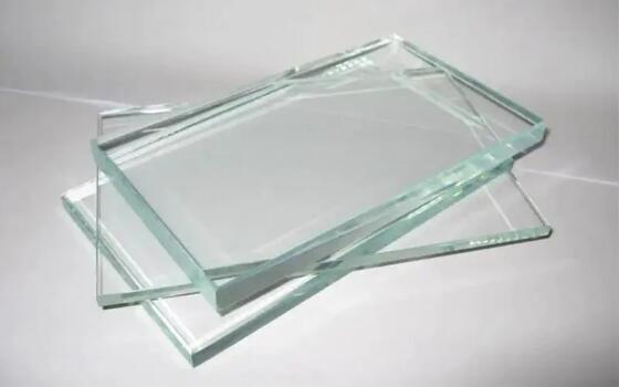 湖北钢化玻璃：耐冲击，抗压力大