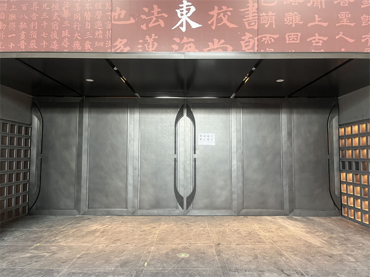 西安碑林博物馆-铜门