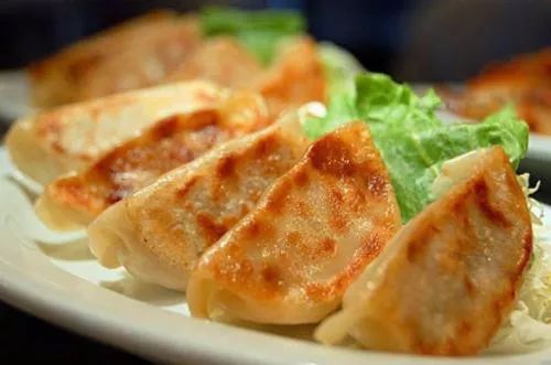 蒸煎餃怎么做比較好吃？