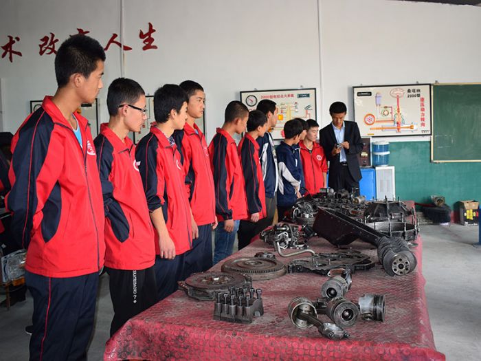 招聘|甘肅隴原技工學校面向社會高薪誠聘17名優秀人才